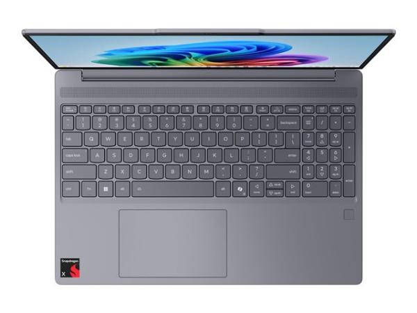 LENOVO IDEAPAD SLIM 3 15Q8X10 / Qualcomm Snapdragon X X1-26-100 / 16GB / 512GB SSD NVMe M.2 / Windows 11 Home / Svart